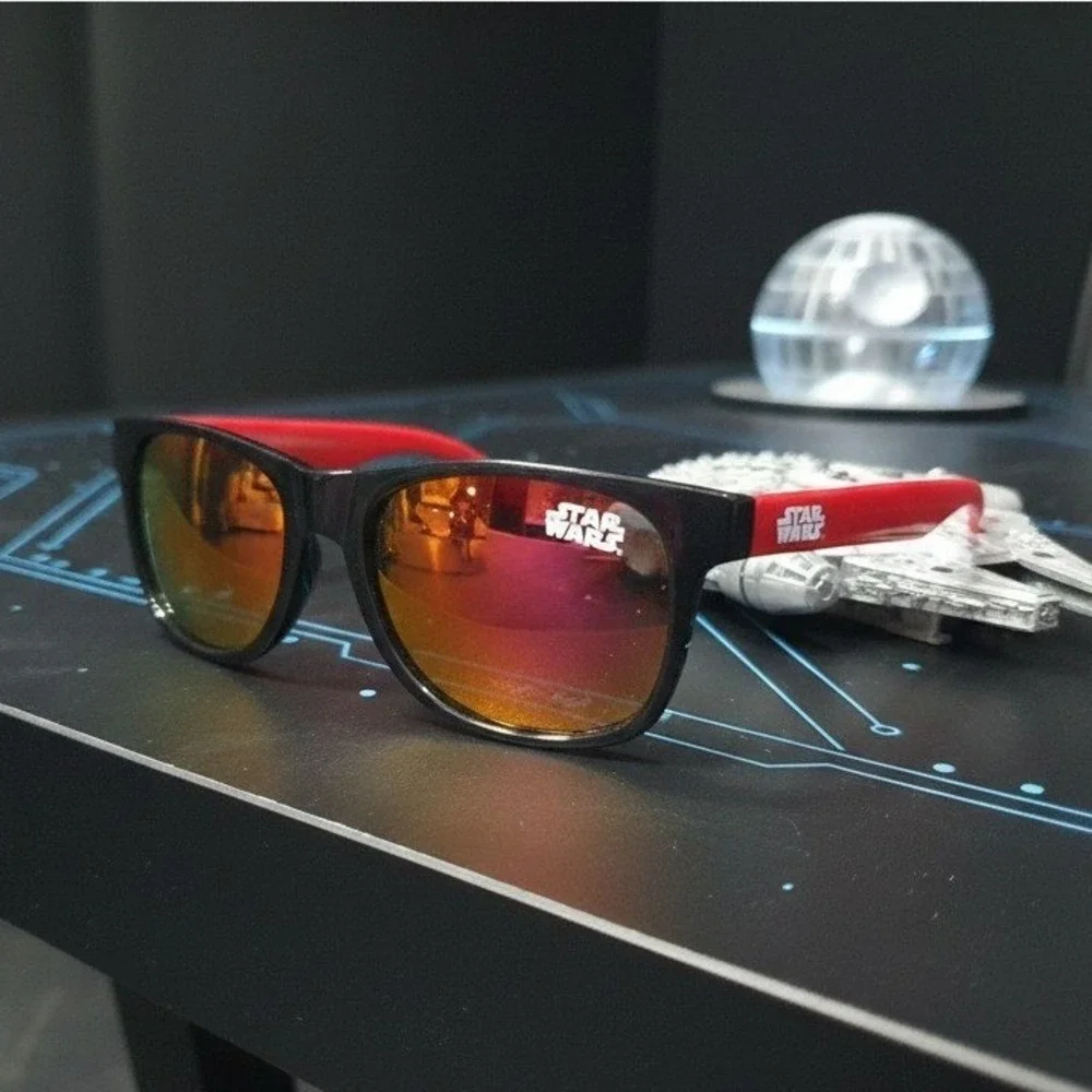 Star Wars Kids Sunglasses, Pan Oceanic Black Red Space TIE‎ Fighter ST00017